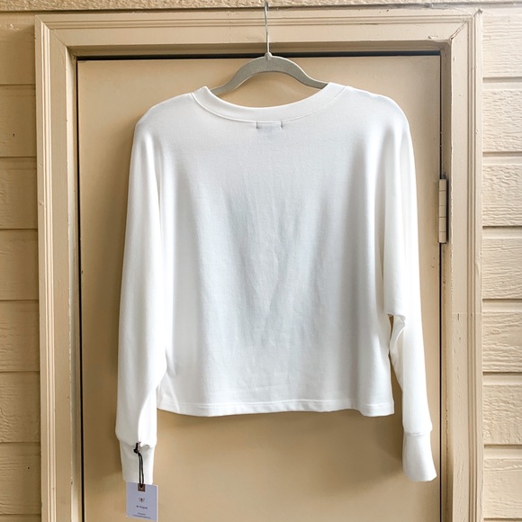 NWT Originality - Long Sleeve Travel Pic Collage - Picture 6 of 6